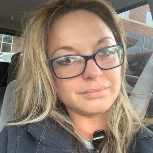 Meet your Posher, Britt